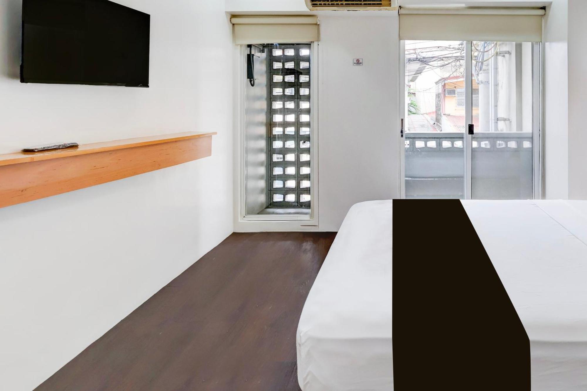 Collection O Brblock Boutique & Residences, Santa Cruz Olympia, Makati Makati City Exterior foto